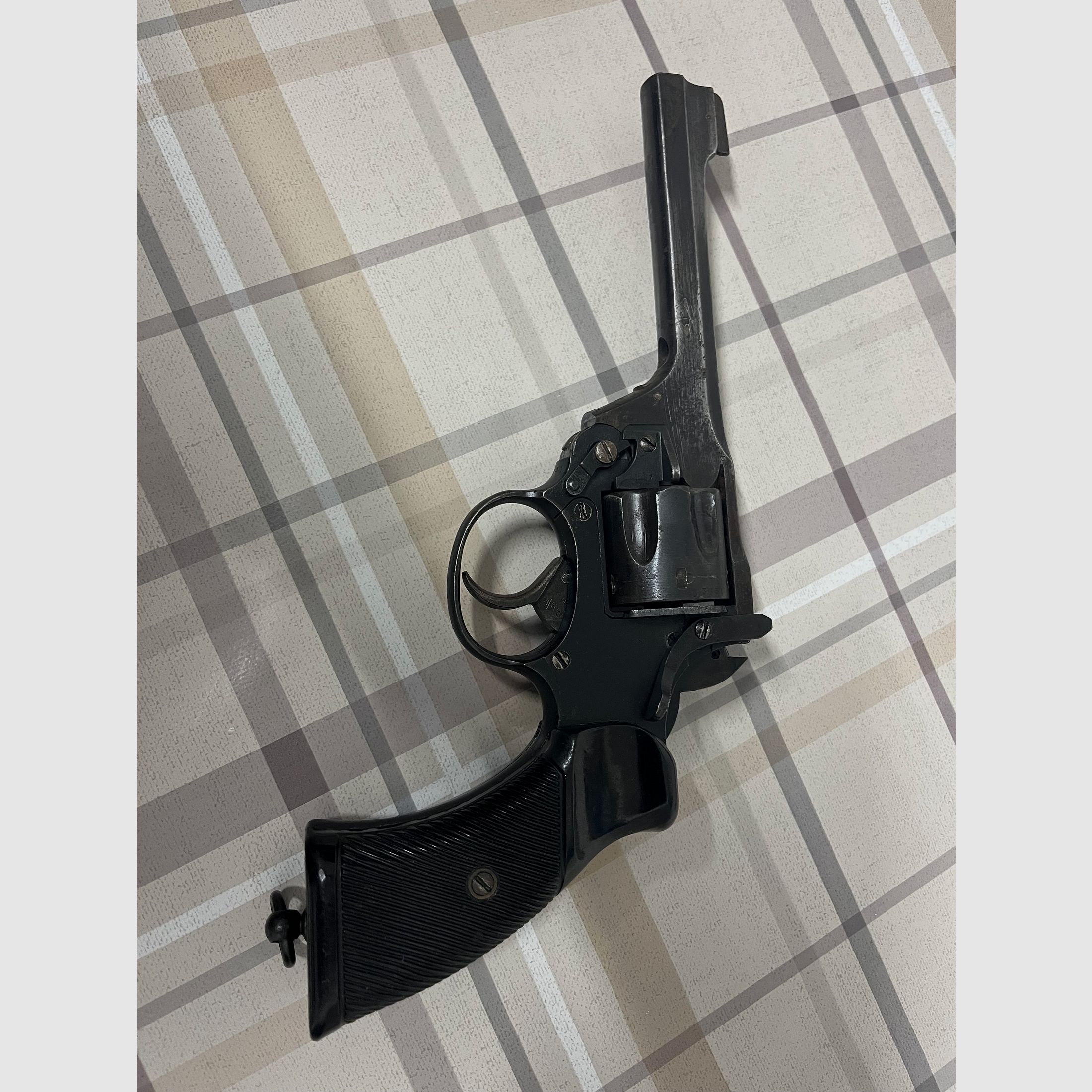 Revólver 9mm Knall