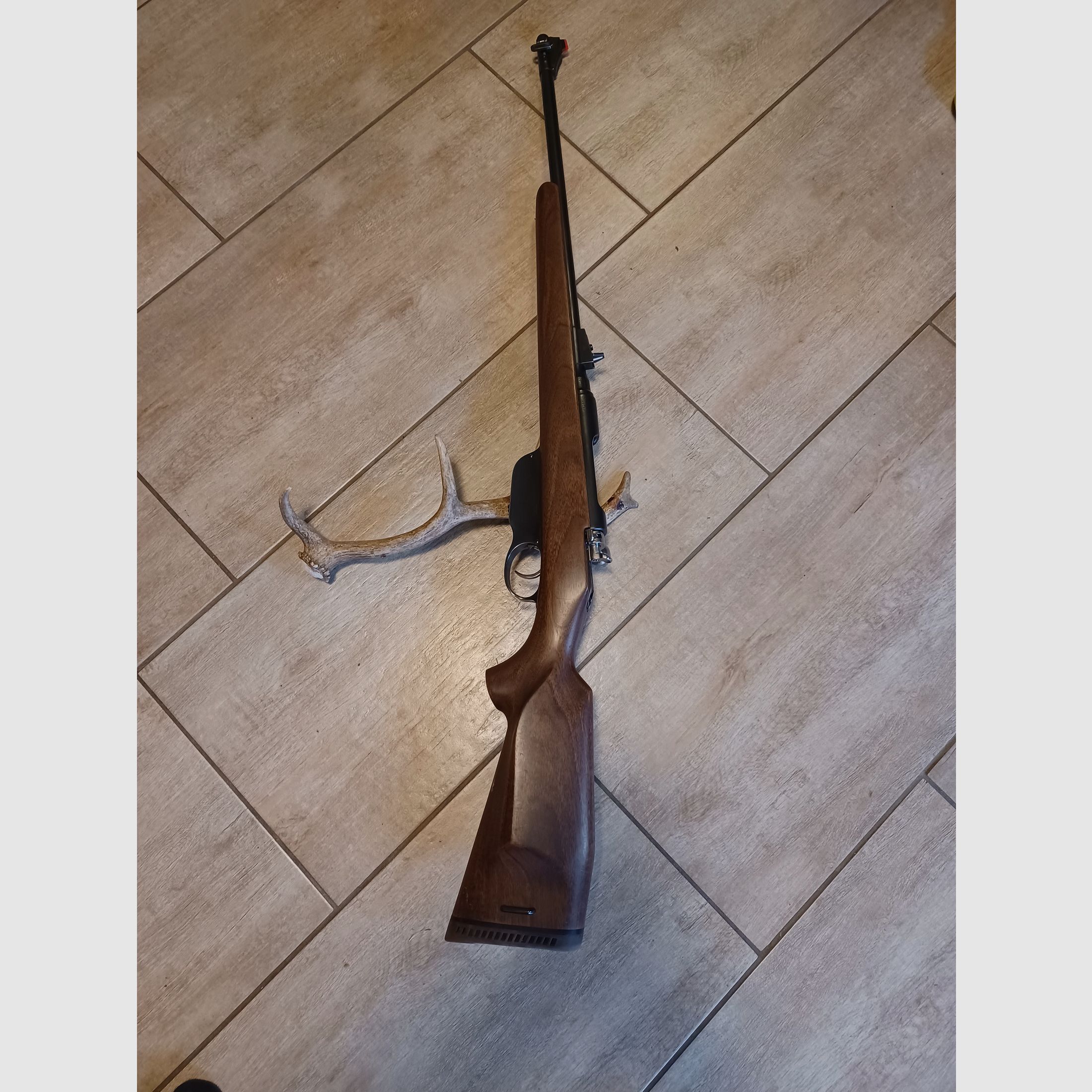 Geradezugrepetierer M95