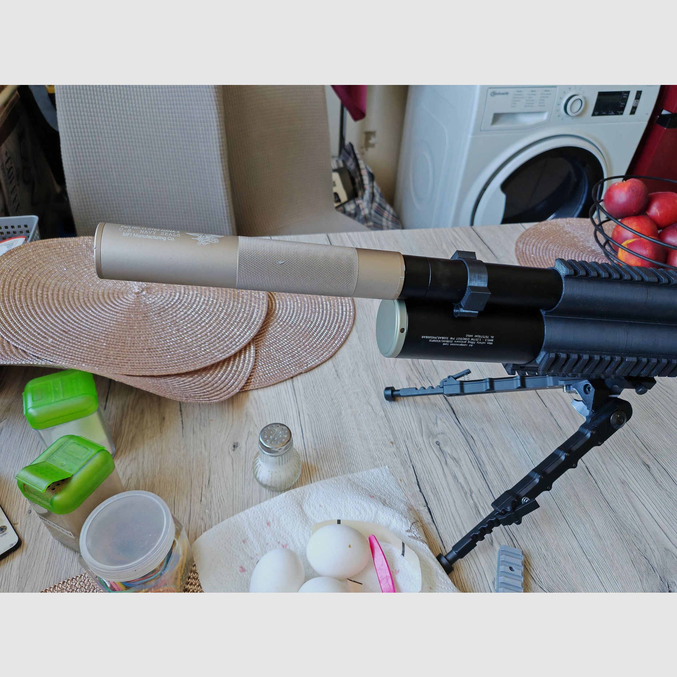 AEA HP Max MK 2 mit Zubehör, Schalldämpfer, Zielfernrohr, Zweibein Munition