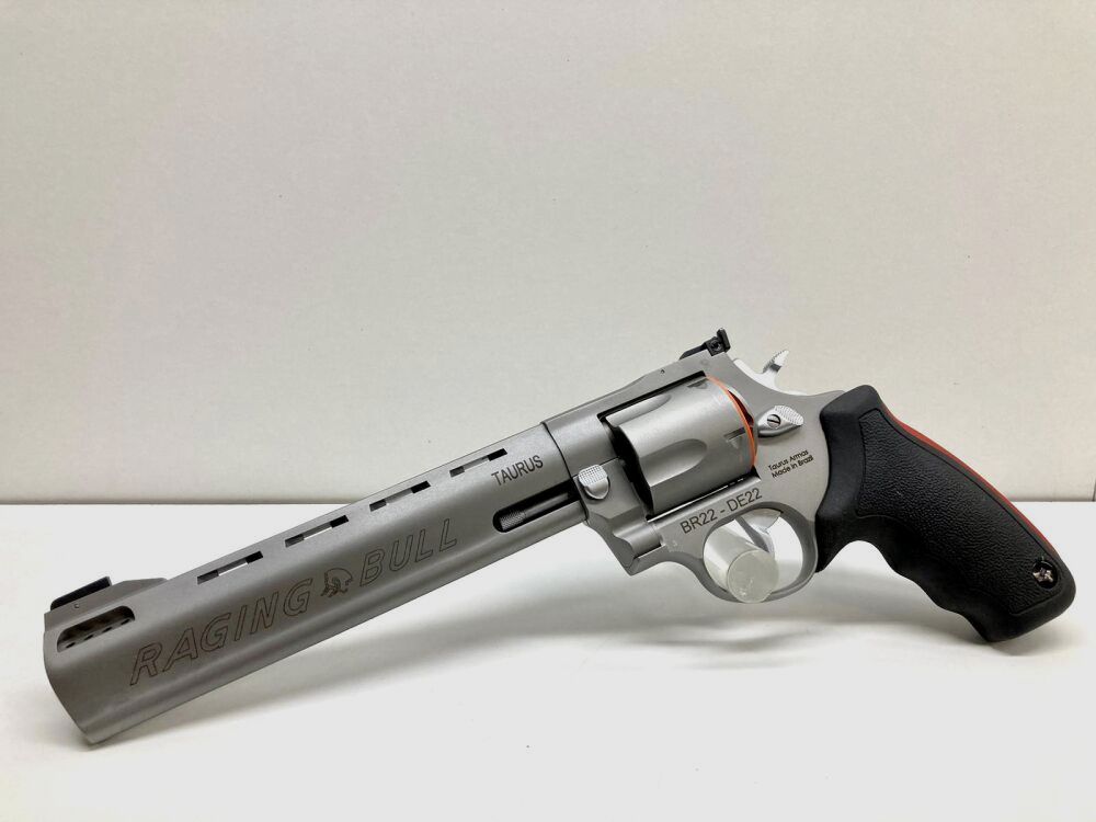 TAURUS	 Raging Bull  - Waffen Friedrichs