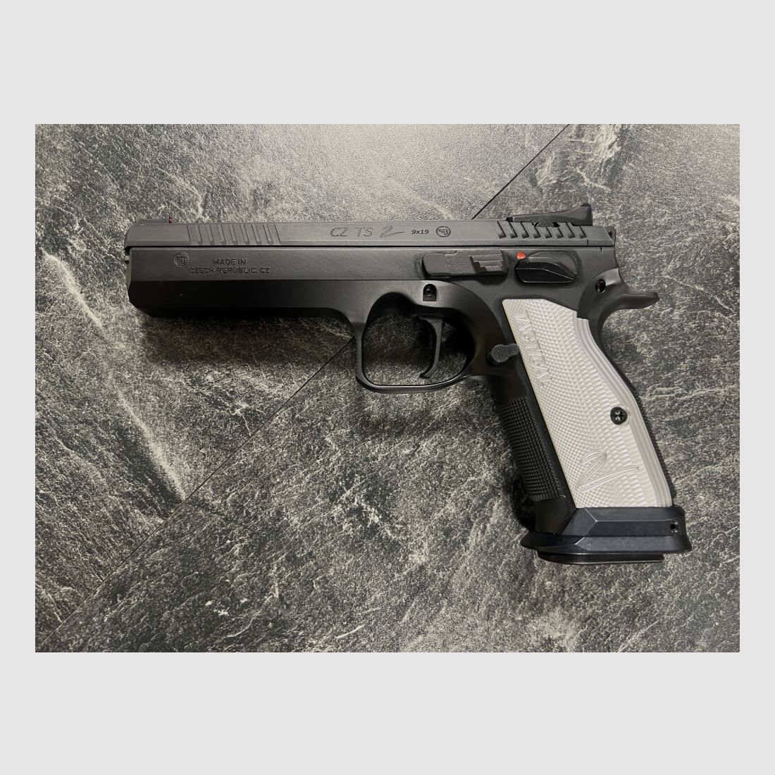 CZ TS2 silver Sportpistole 9mm Luger - sehr guter Zustand im Kundenauftrag +25€ Versand