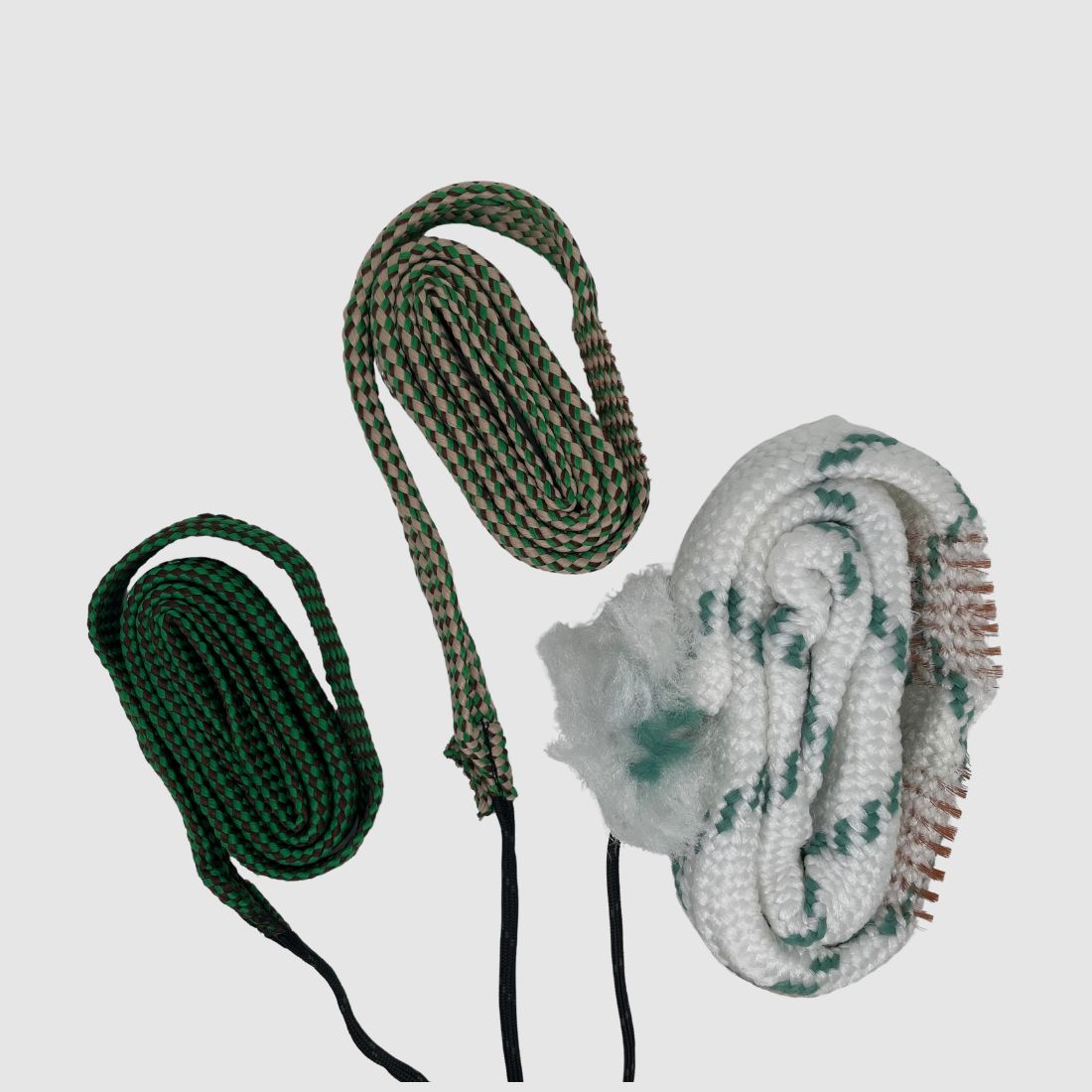 Run cleaning cord with integrated bronze brush