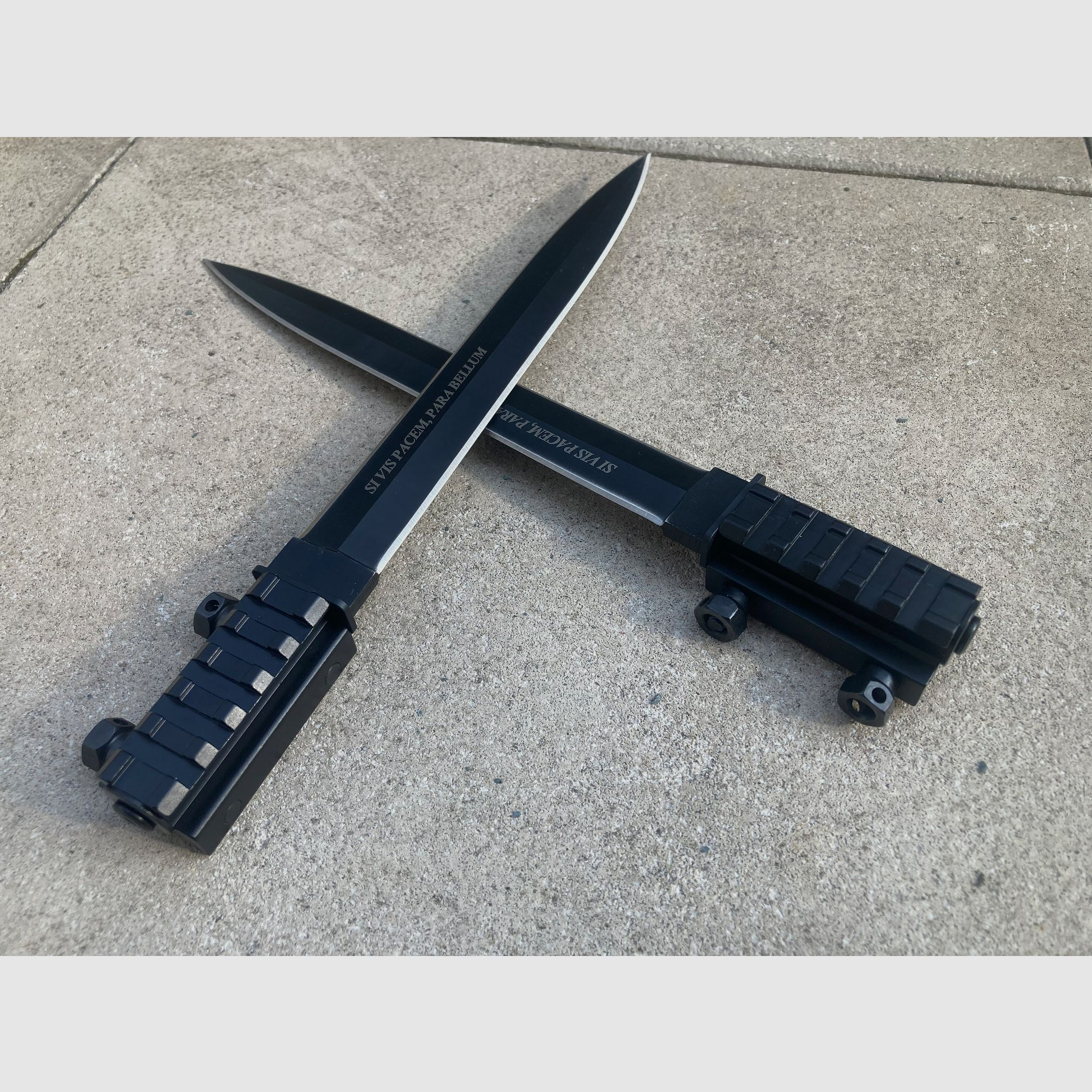 Universal Picatinny bayonet made of stainless steel, among others for Umarex HDR HDP HDB HDS, First Strike, Byrna, Tippmann TiPX Home Defence crossbow etc.