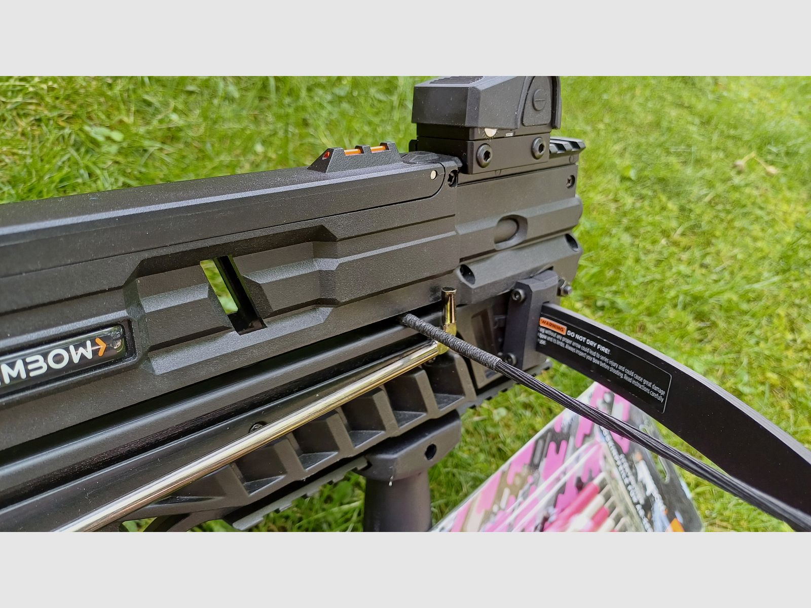 Steambow Stinger 2 inkl. Wechselwurfarm 55 u 90 , Reddot  Pfeile 