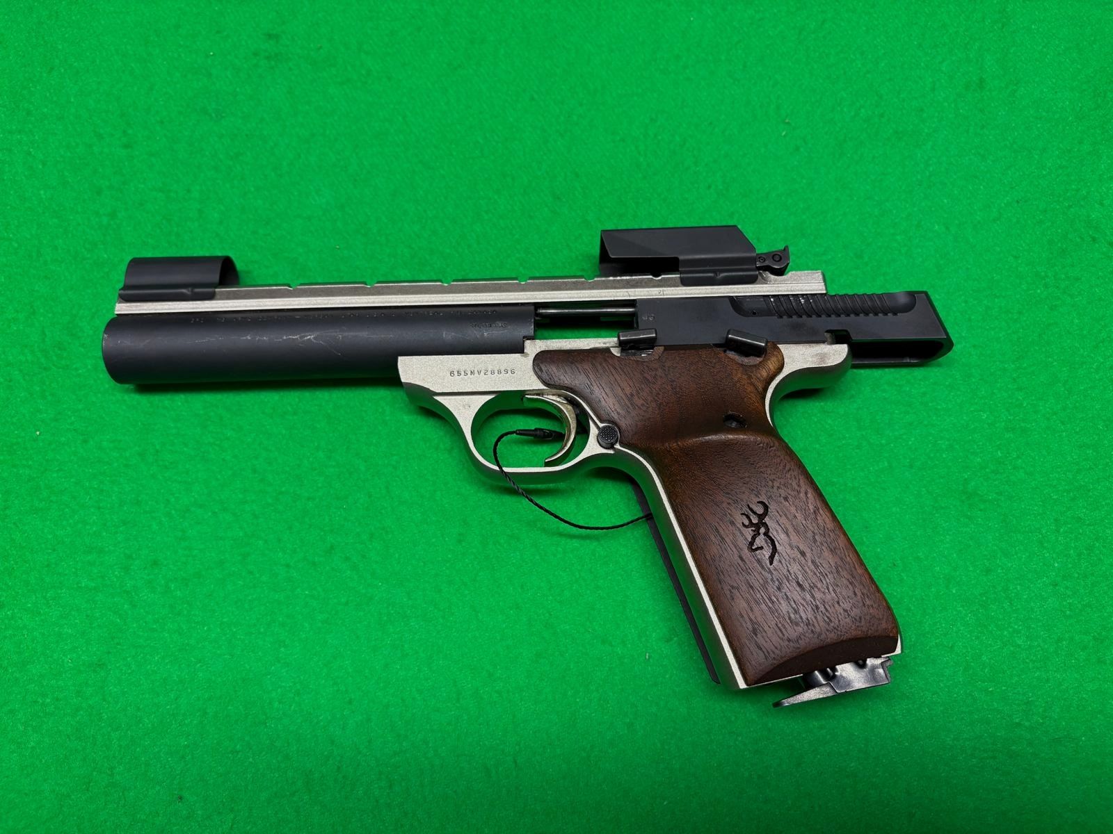 Browning Buck Mark .22 lr Sportpistole 