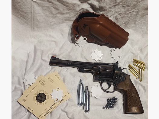 Smith and Wesson 6 Zoll CO2 Luftpistole/ Revolver Set 