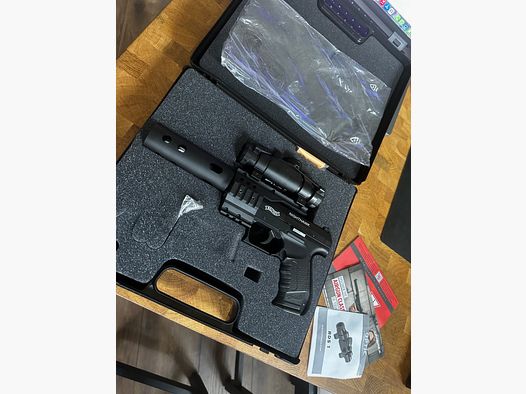 Set de pistolet à air comprimé Walther Nighthawk 4,5 mm Diabolo, poignée noire (P18), pistolet CO₂