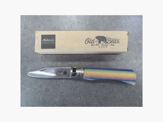 OLD BEAR CUCHILLO YOUNG