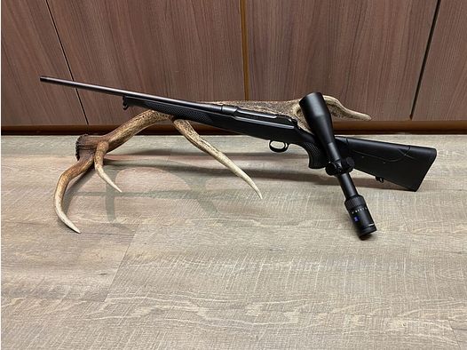 Sauer 101 Classic XTA, met Zeiss Conquest V4 3-12x56