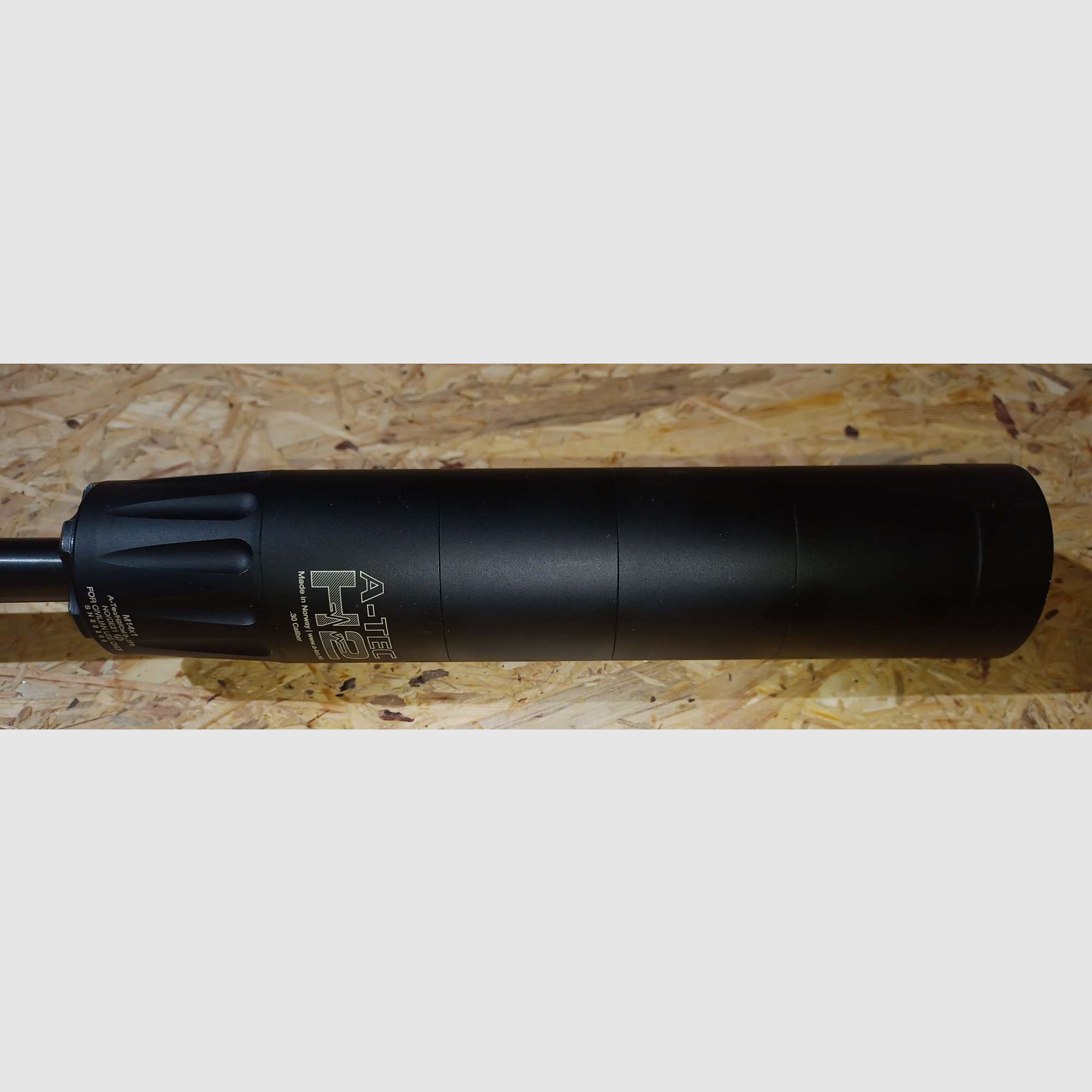 Repeater rifle Brünner Cz 557, cal. 308 Win. with accessories