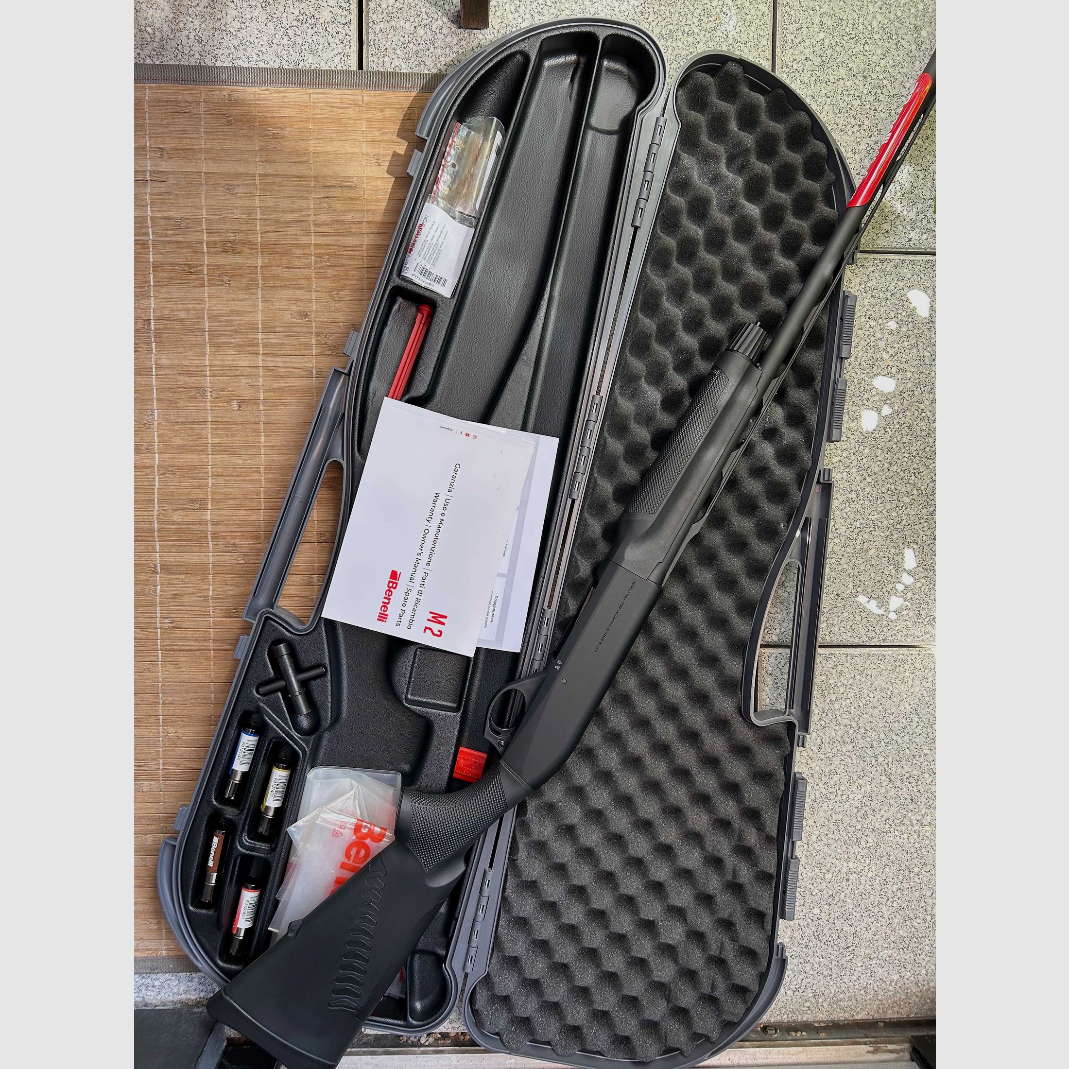 Benelli M2 ComforTech Black Flinte semi-automatisch 20/76 - 66cm *NEU* Zelfladende flinte semi-automatic shotgun 