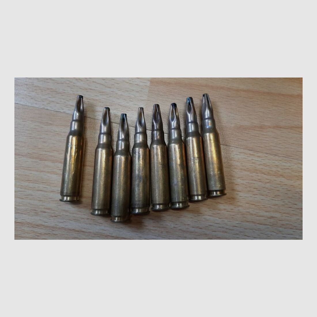 Sammlermunition Platzpatronen unterschiedlicher Lose	 RG Kartuschenmunition Salut Militär Behörde