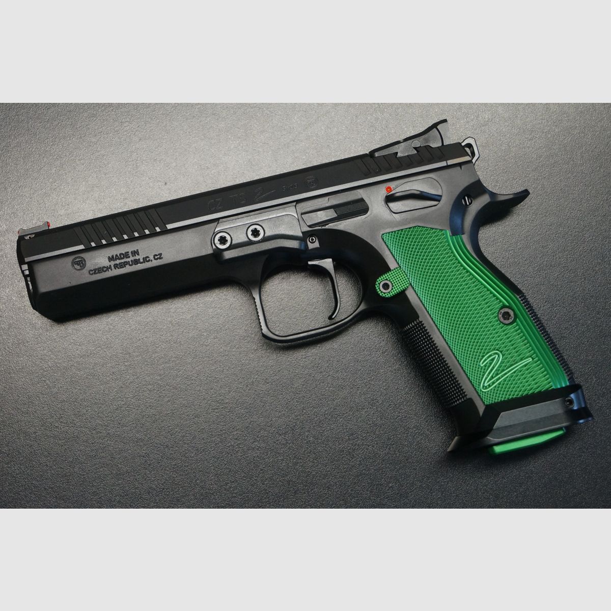 CZ TS 2 Racing Green, Bild 5 von 5