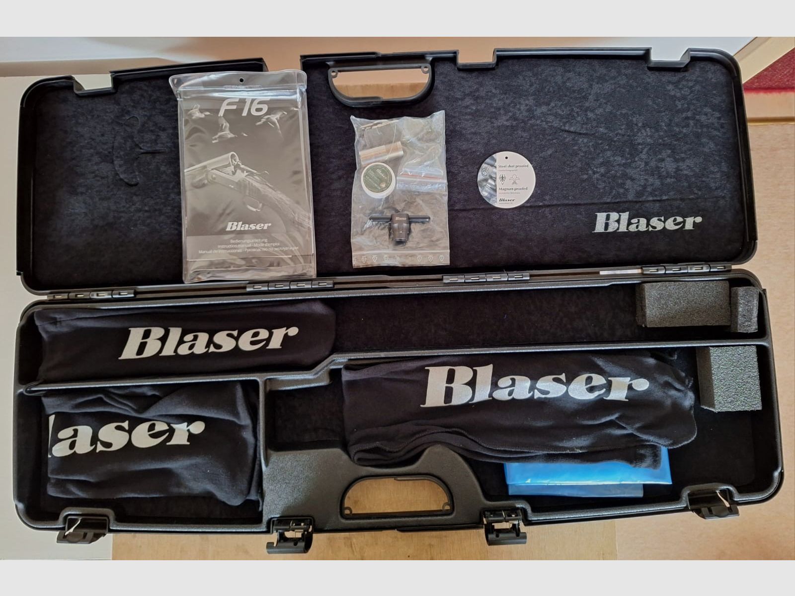 Blaser F 16