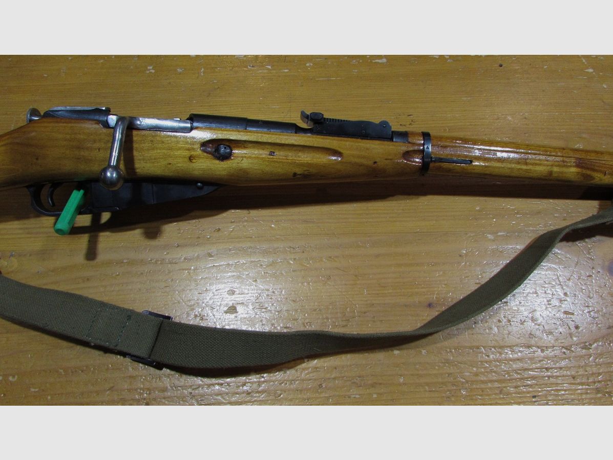 Carabine a verrou Mosin Nagant 91/30, calibre 7,62x54R tres bon etat, de 1942, image 5 sur 7