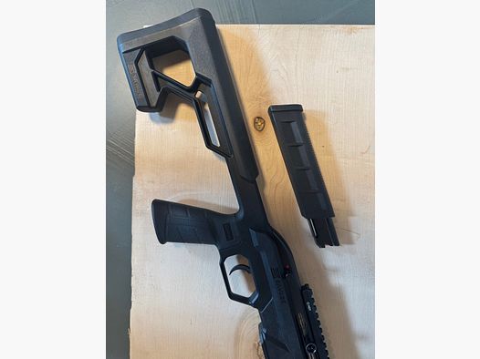 Savage 64 Precision - samopowtarzalny 22 lfb - w tym 5 magazynków - bardzo dobry stan