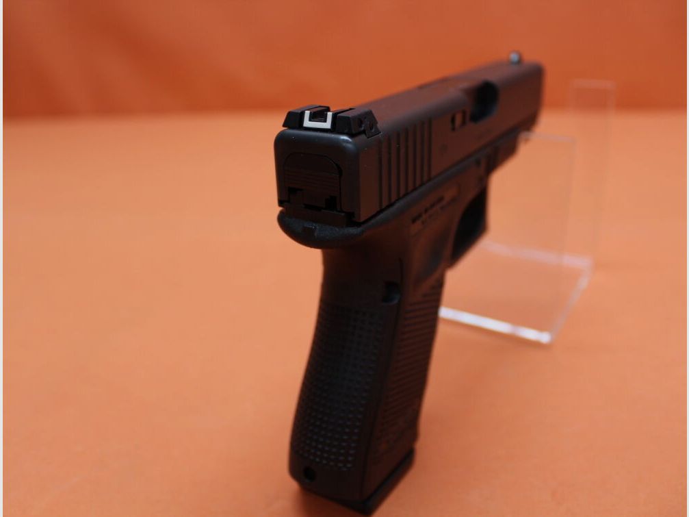 Glock Ha.Pistola .357SIG Glock32 Gen4 (ADJ) canna 102mm/ caricatore di riserva