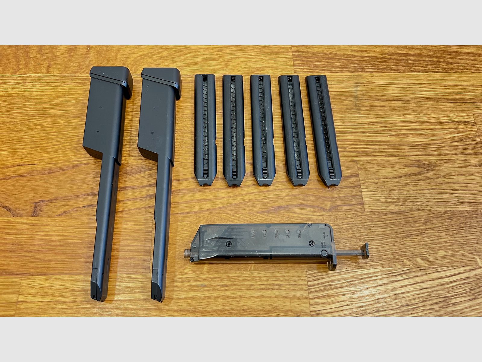 Cyma G18 / P226 / CM.030 AEP, inkl. Akku und Zubehör