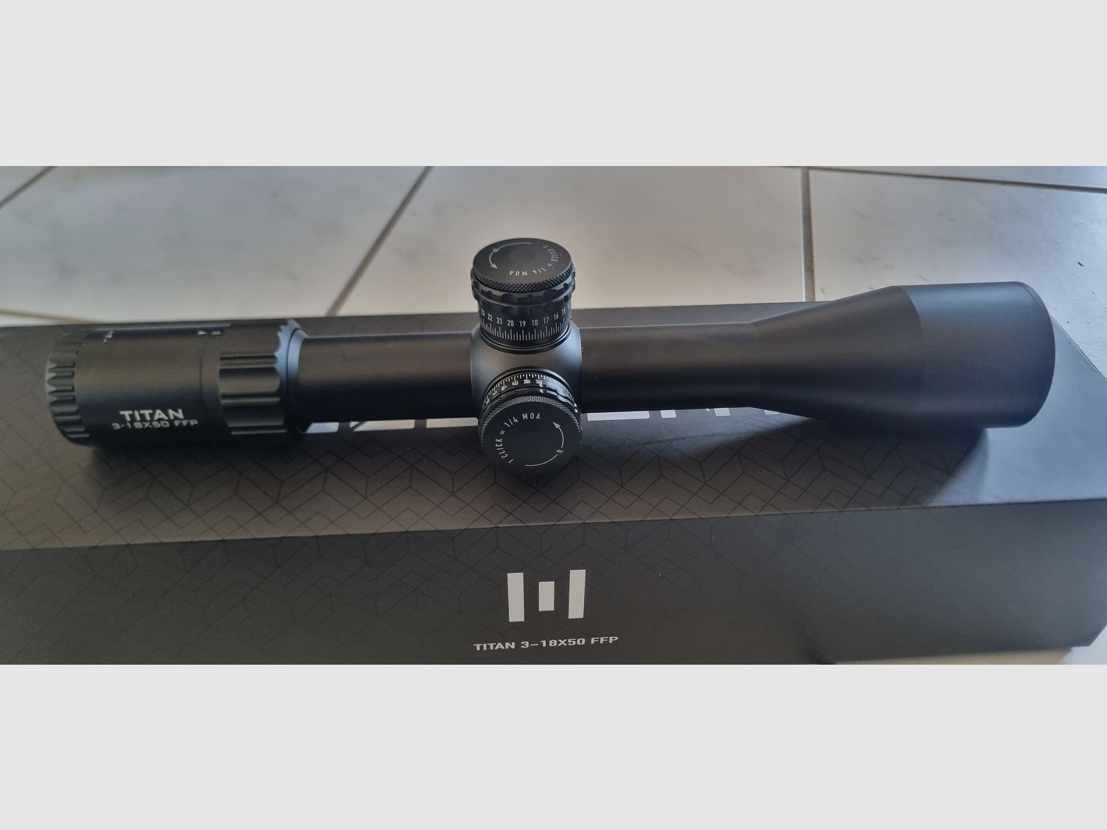 Richtkijker, Element Optics Titan 3-18x50 FFP, afbeelding 2 van 4