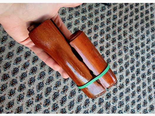 Romanian AK Palmswell handguard wood / most likely PM md. 90 AIMR or AK74 Cugir Champion in 5.56 // also fits Yunker / AKM carbine