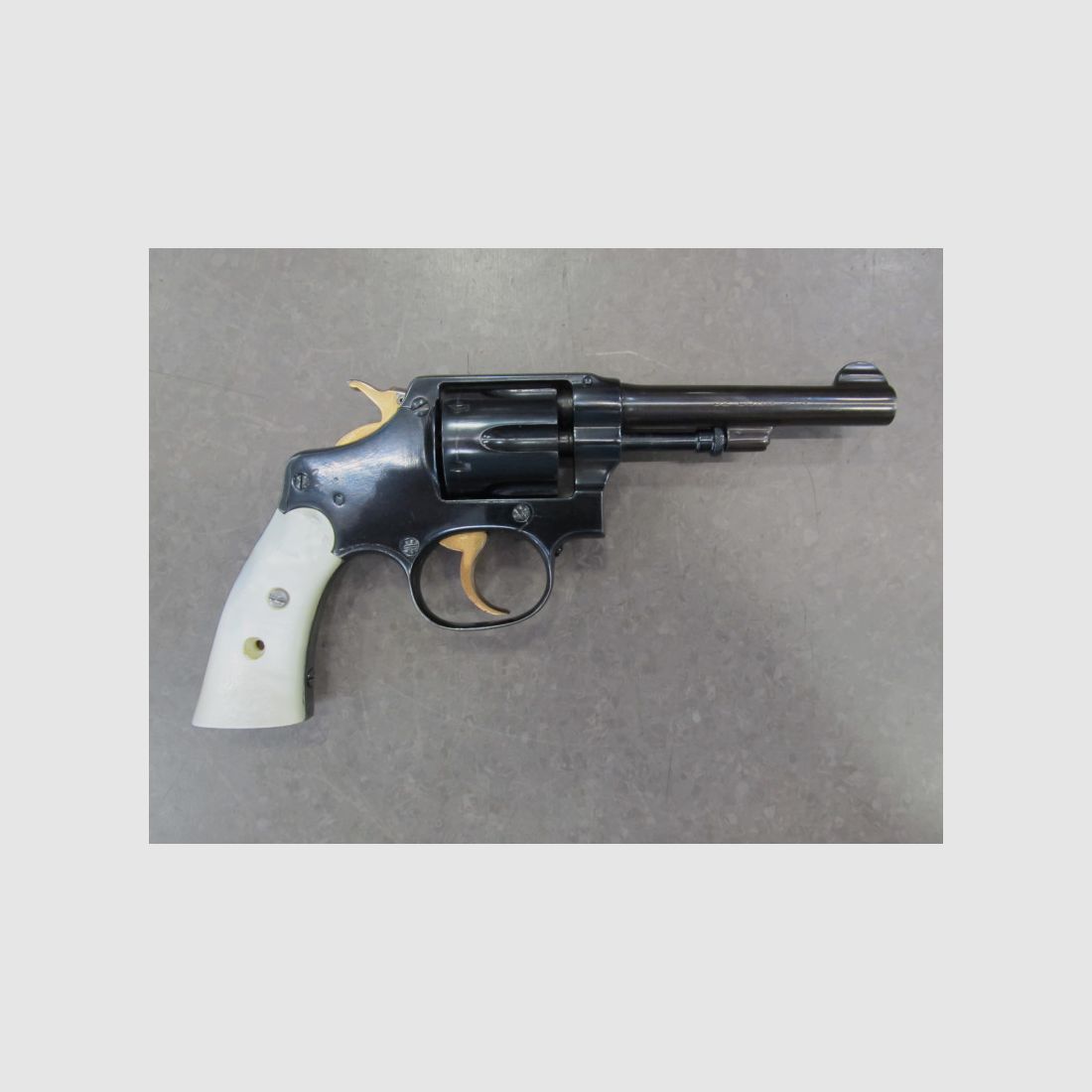BAYARD 1926 REVOLVER CAL32SW gebruikt, afbeelding 3 van 7