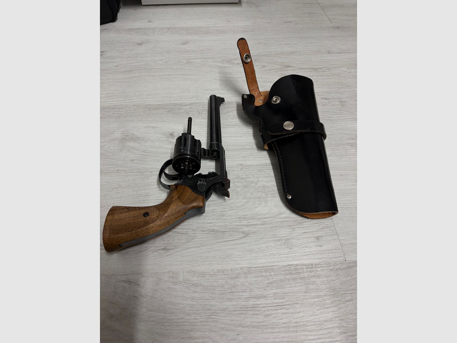 Reck Double Action Mod. R22 M20