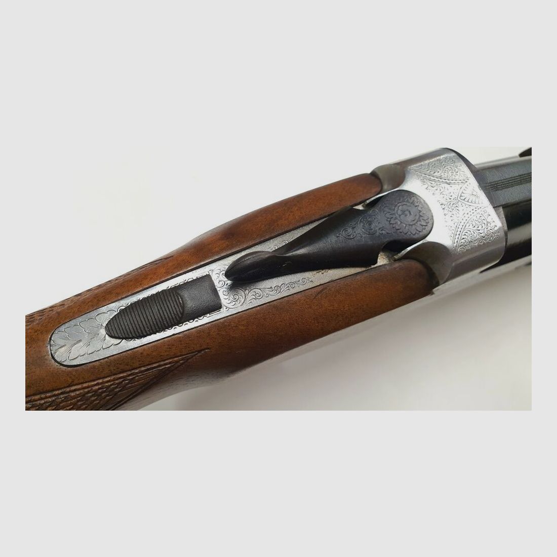 A.V.Maroccini forest trap in caliber with very beautiful engravings