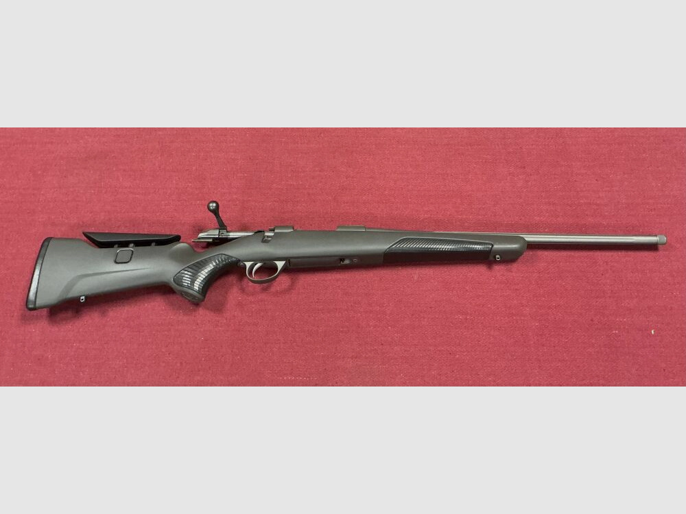 Sako 85 Finnlight II con accessori