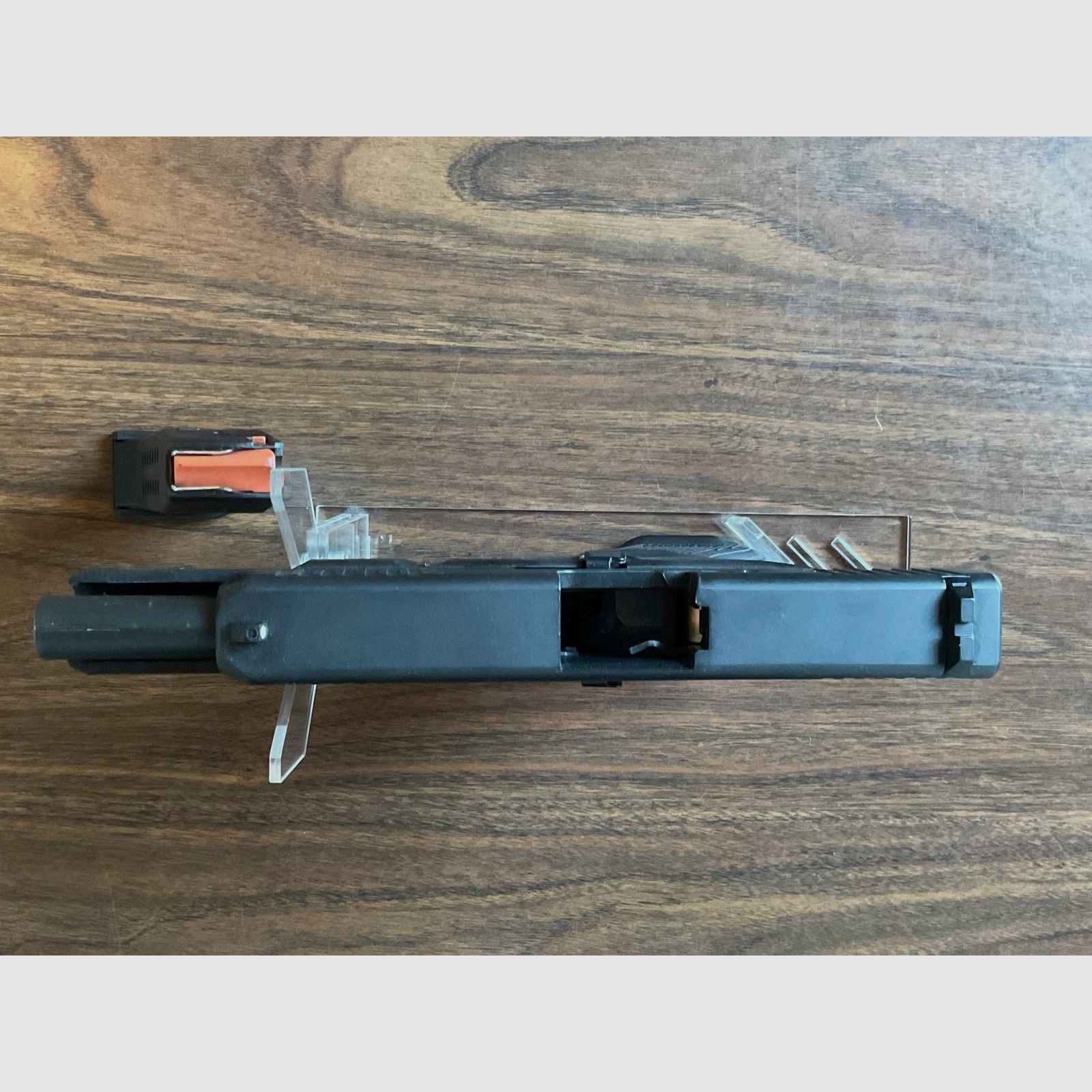 Glock 17 Gen5 blank firing pistol 9mm P.A.K. – Like new in full set