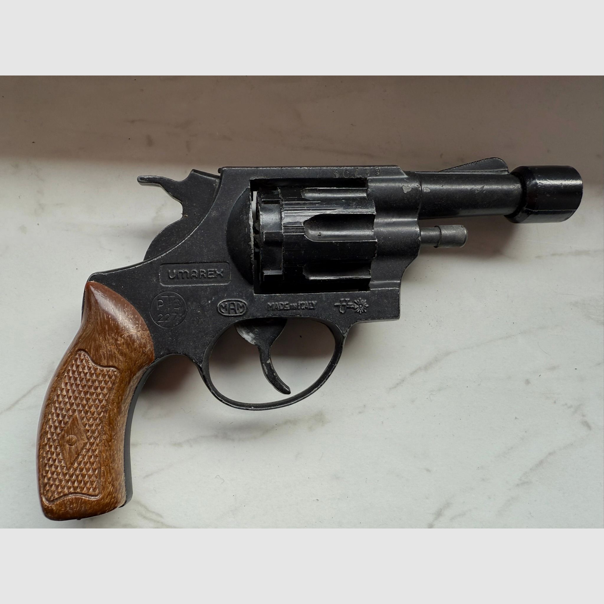 Umarex PTB 227 Mod. 777 – Schreckschussrevolver Kaliber 6 mm Flobert PI