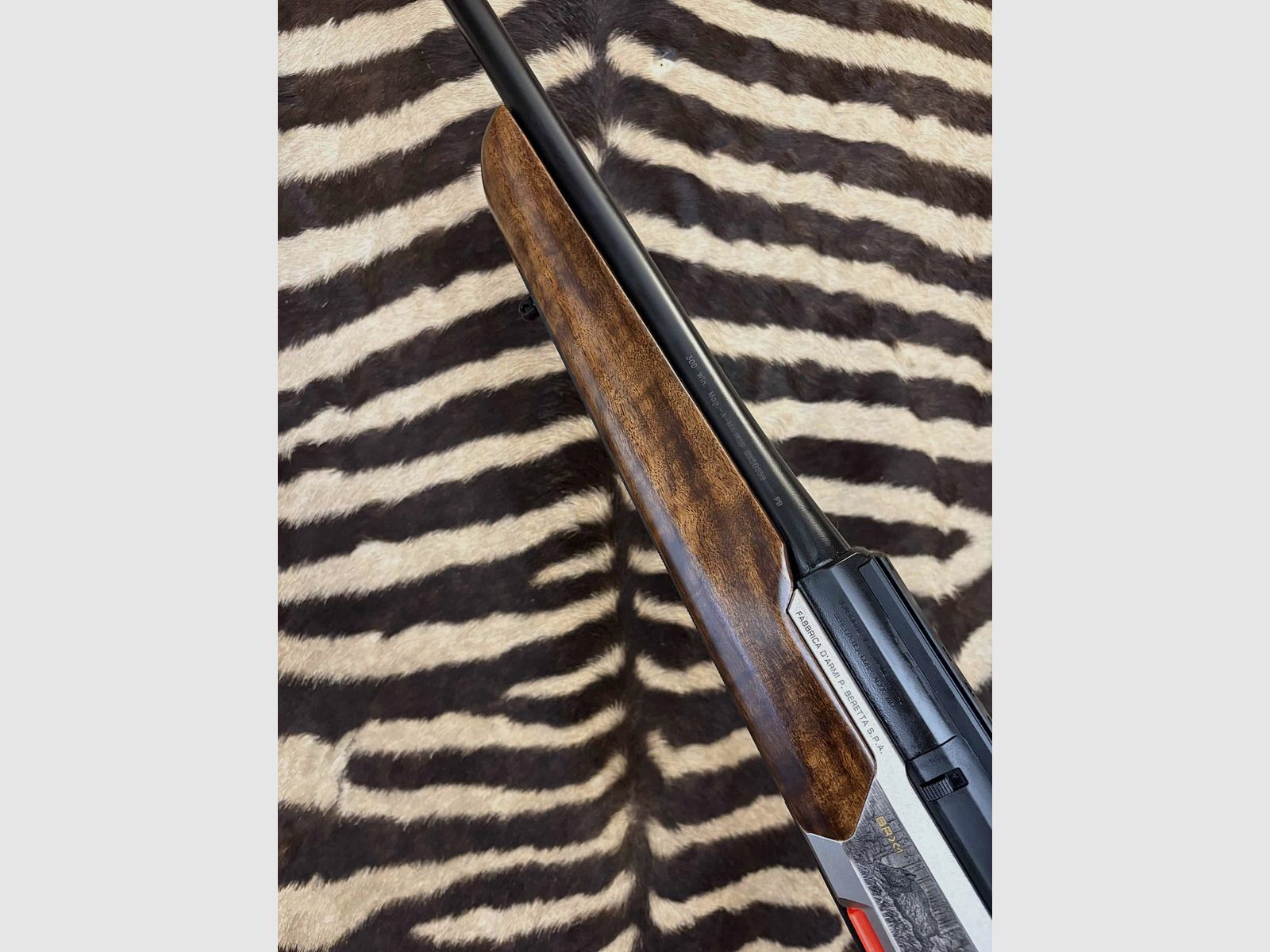 Büchse Beretta BRX1 LIMITIERTE AUSGABE 500 JAHRE – Kal.300wm – ca.62cm, Bild 5 von 11
