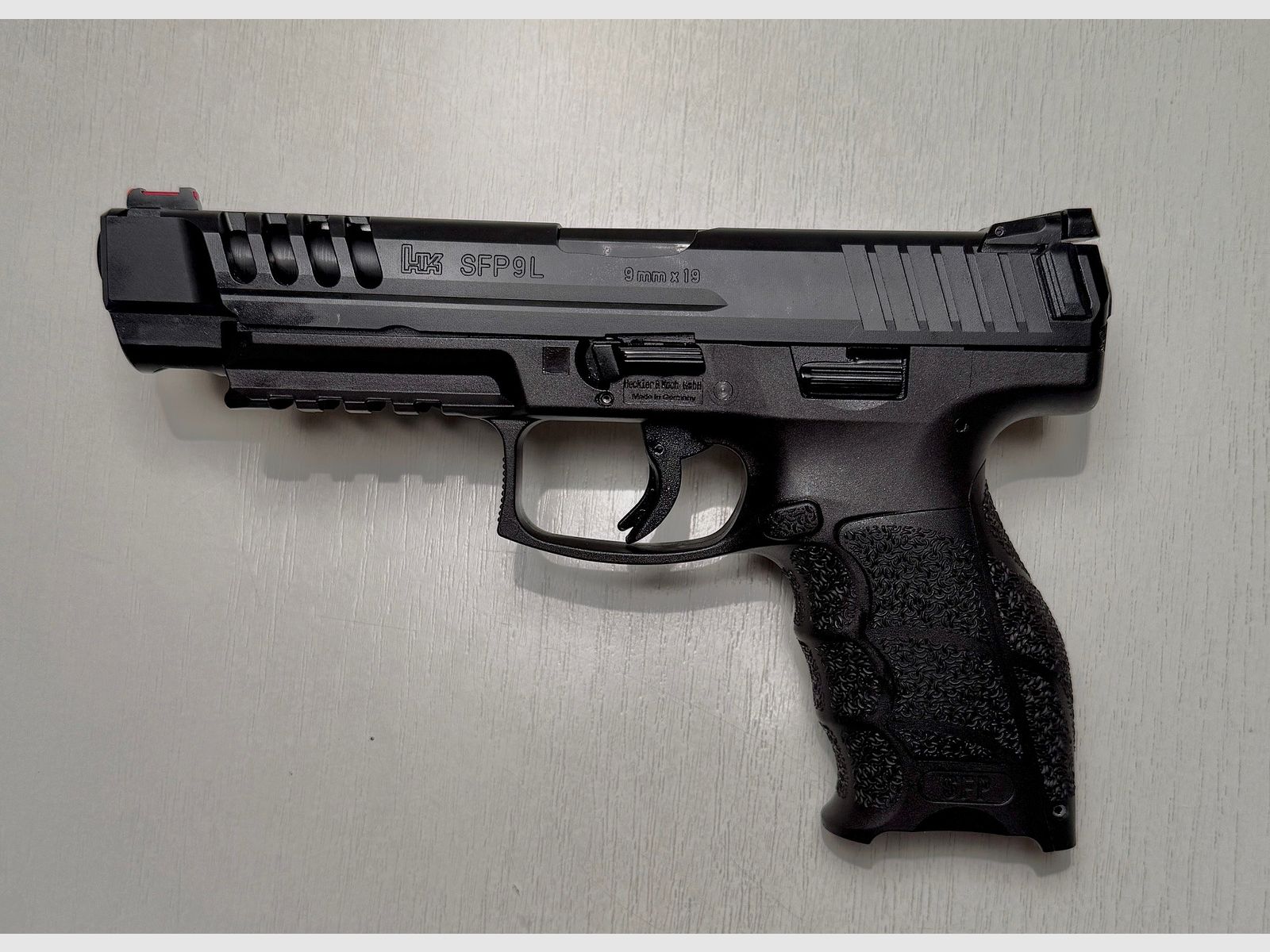 Pistolet Heckler & Koch SFP9 L  9mm Luger