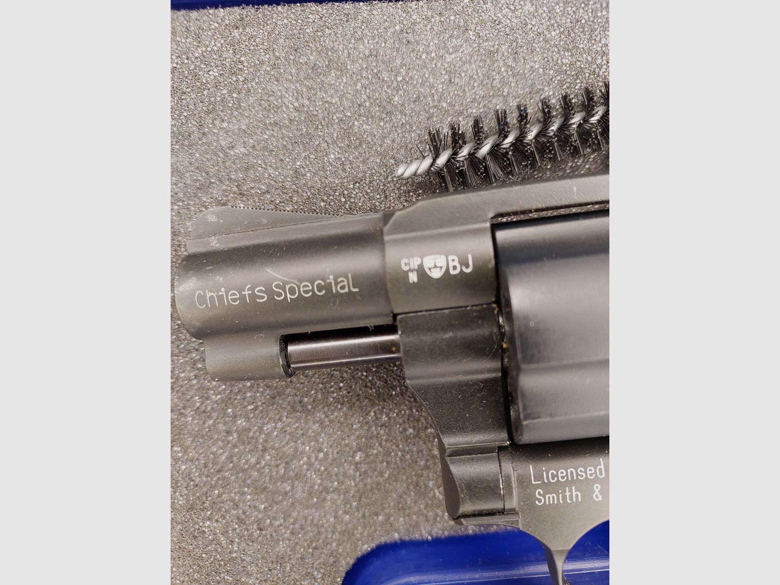 Smith & Wesson Chiefs Special blank-firing revolver caliber 9mm R.K. black (PTB 794)