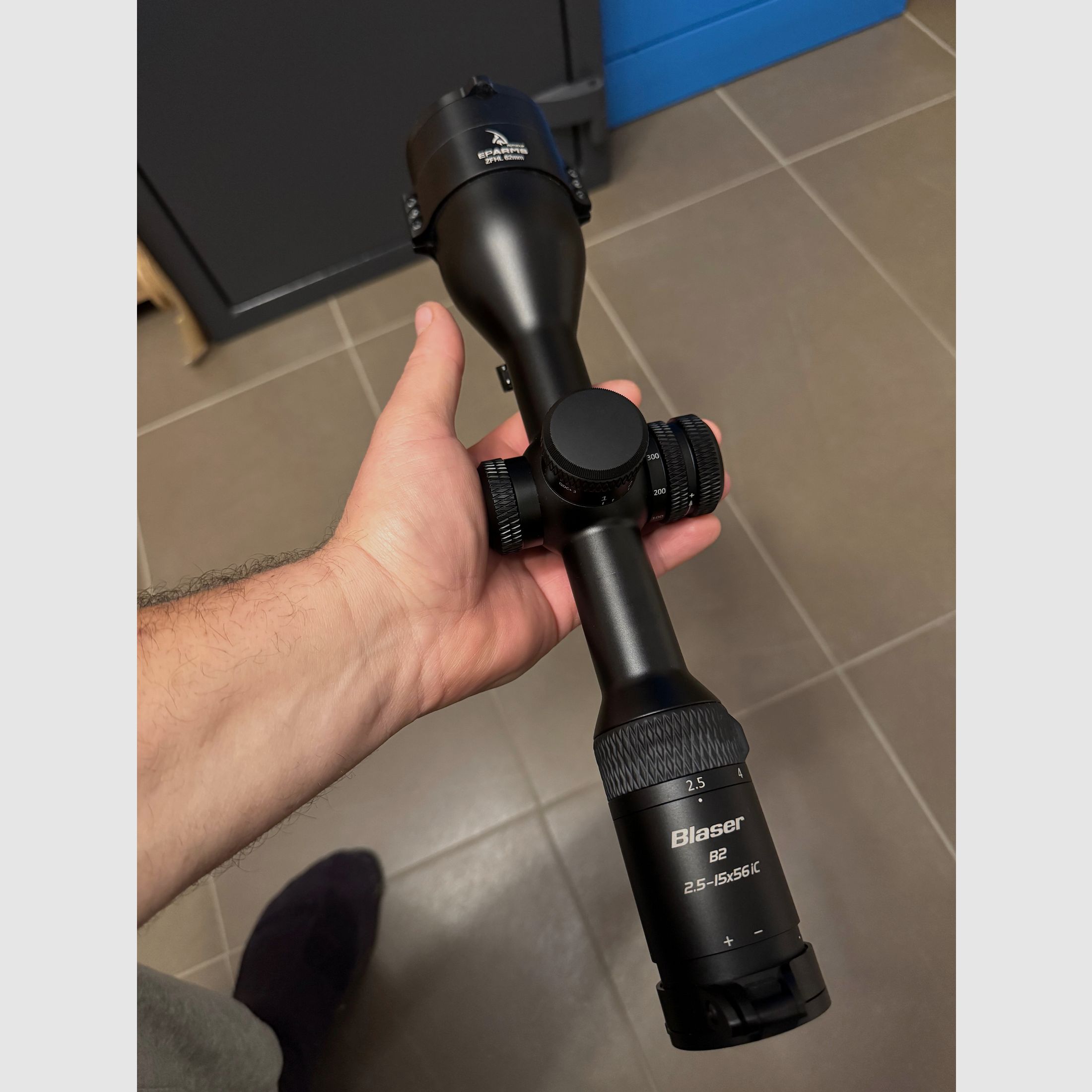 BLASER scope B2 2.5-15x56 iC S with rail