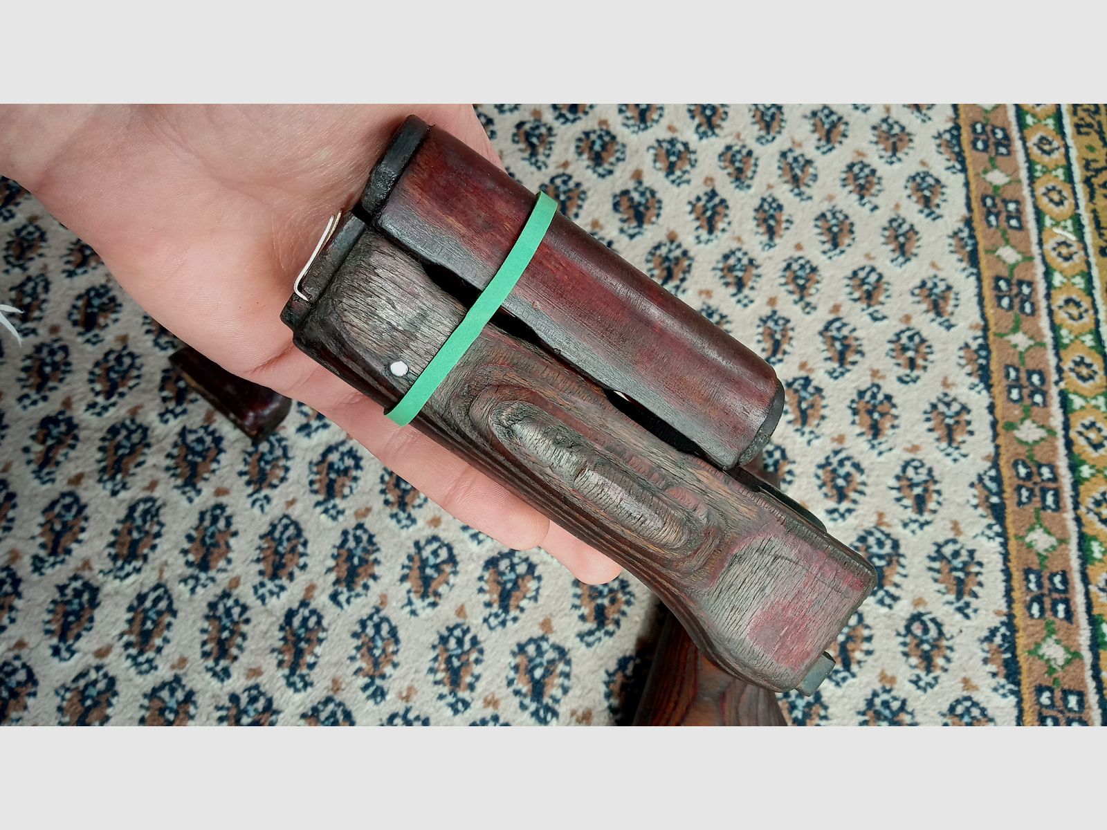 Komplettes Holz Laminat Festschaft Set inkl. Bakelit Griff, Schaft und Handschutz /  AKM und AK74