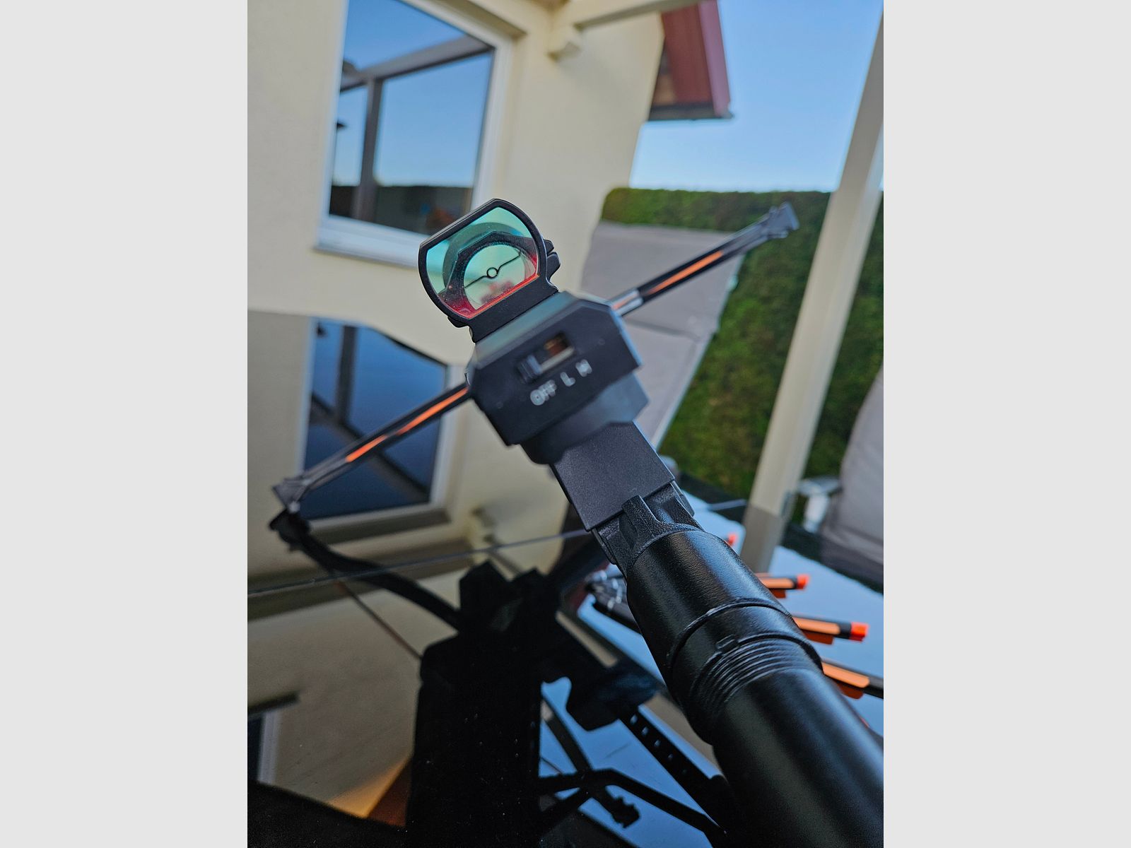 EK ARCHERY Cobra System Adder - 249 fps / 130 lbs - Pistolenarmbrust + Zielscheibe + Zubehör