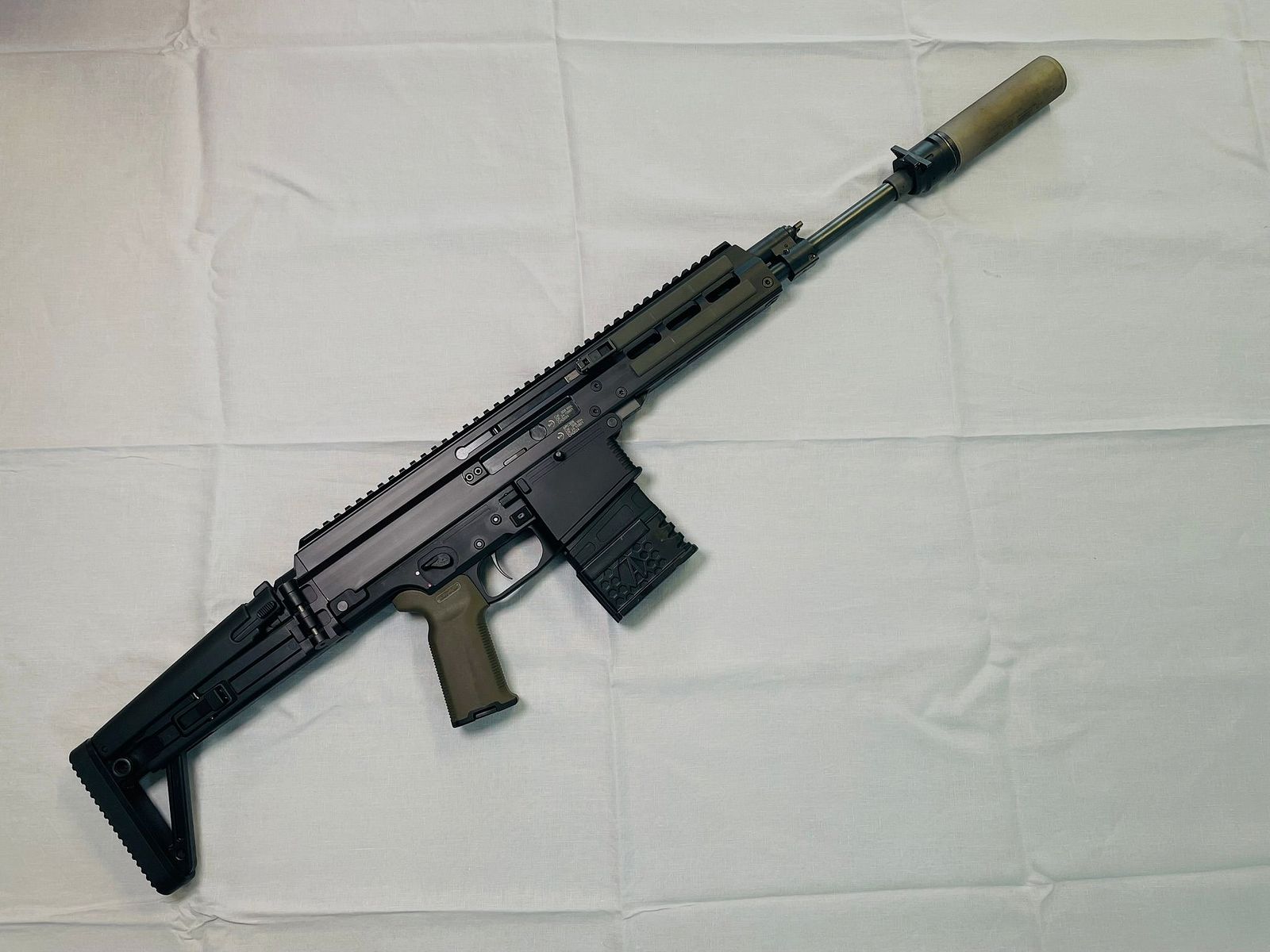 B&T APC308 PRO 13