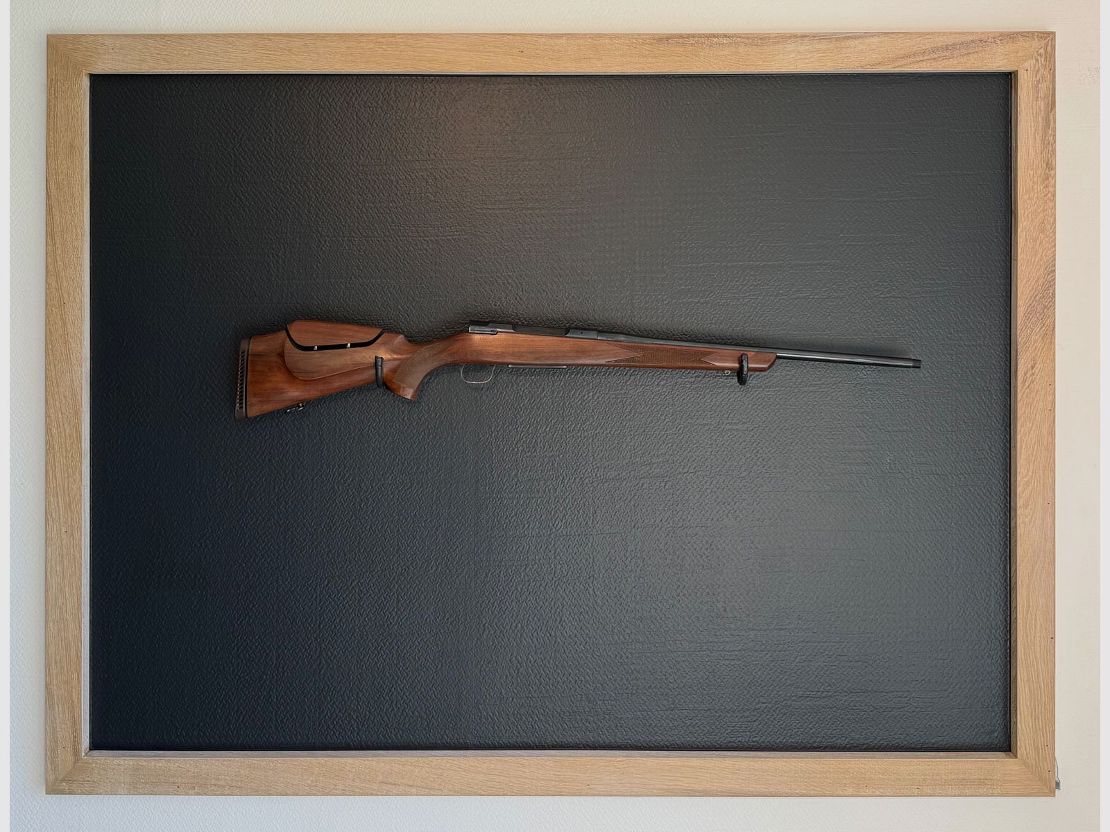 Linksschützen-Waffe: Schultz & Larsen M97-DL Kal. 6,5x55SE mit M14x1 Gewinde & höhenverstellbarem Schaftrücken