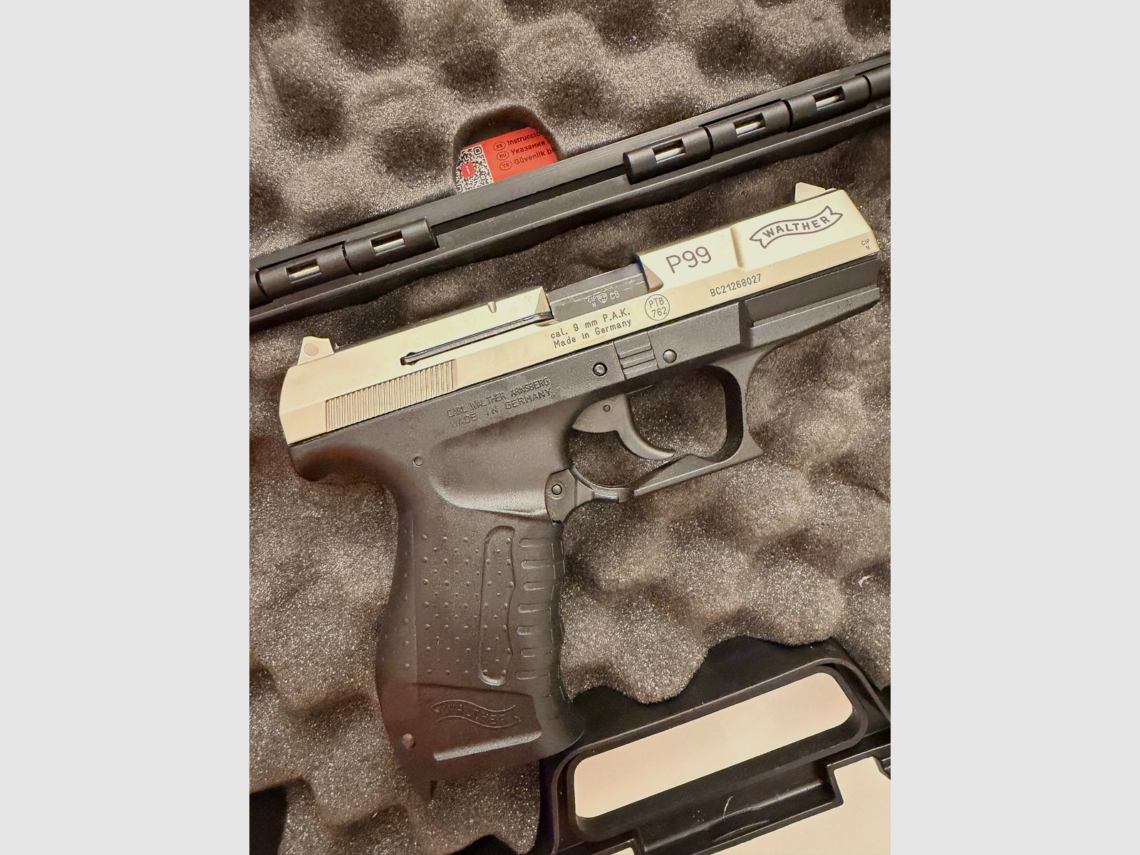Walther P99/ 9 mm P.A.K Nickel/Noir incluant magazines