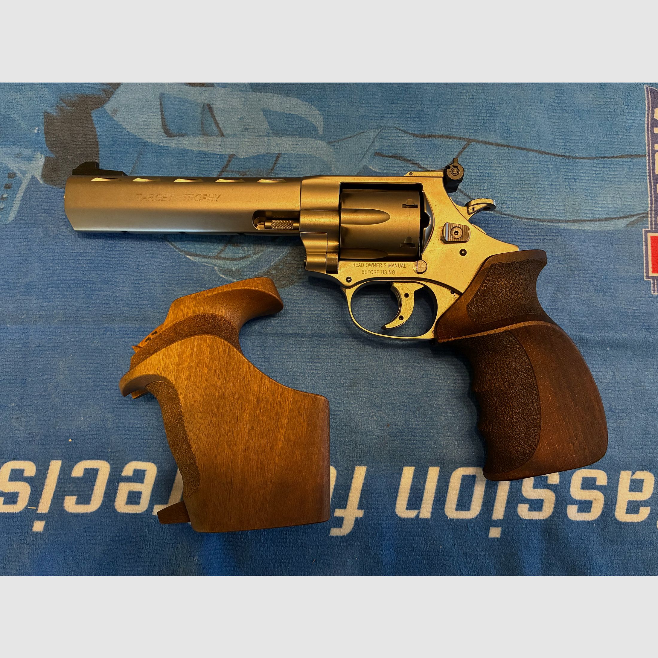 Hermann Weihrauch HW357 Target Trophy Match Stainless / mit 2 Griffen