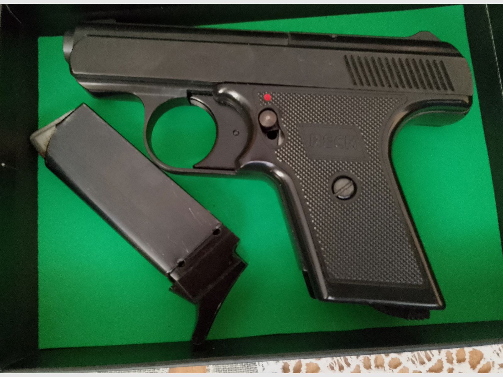 Alte Reck Protector Autom. Mod. “G5” im ersten PTB 12/ Kal. 8 mm Knall