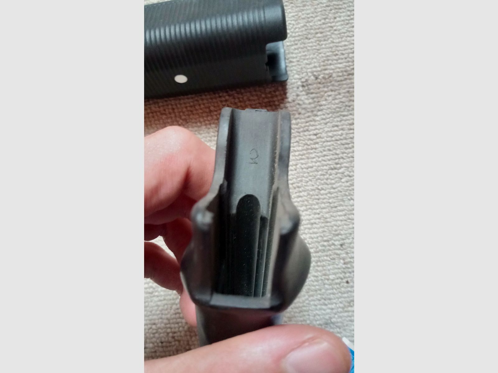 Moderner AC Unity G3 Trapezhandschutz  & Pistolengriff in Schwarz  - Aftermarket Wide Handguard