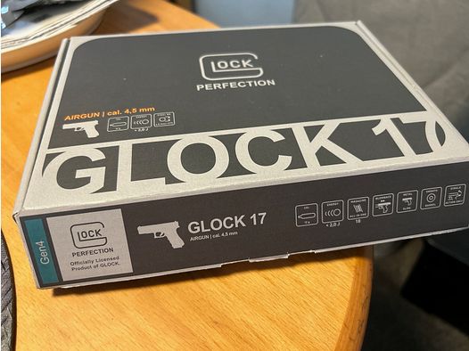 Glock 17 Gen4 Airsoft Co2 BBs