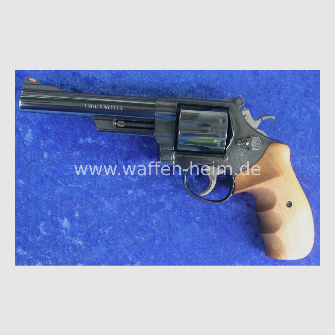 Smith & Wesson 29 - 6