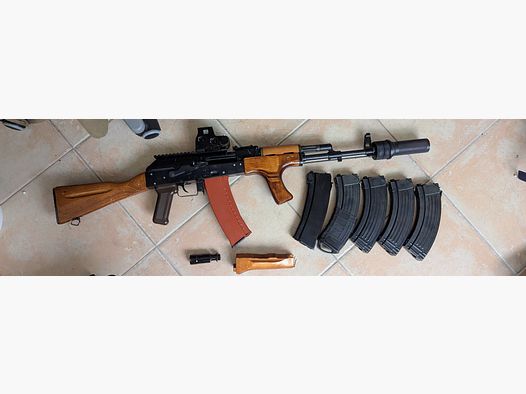 Airsoft madera real acero AK 74 GBBR