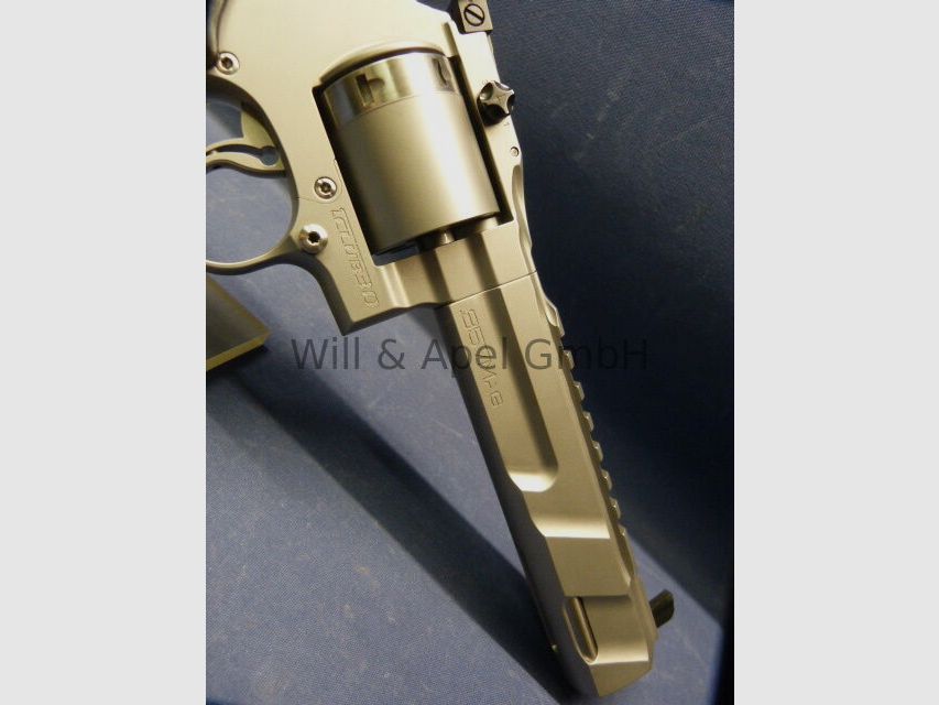 Club 30 Weapons Will & Apel Club 30 RL Range HEAVY WEIGHT CHAMPION