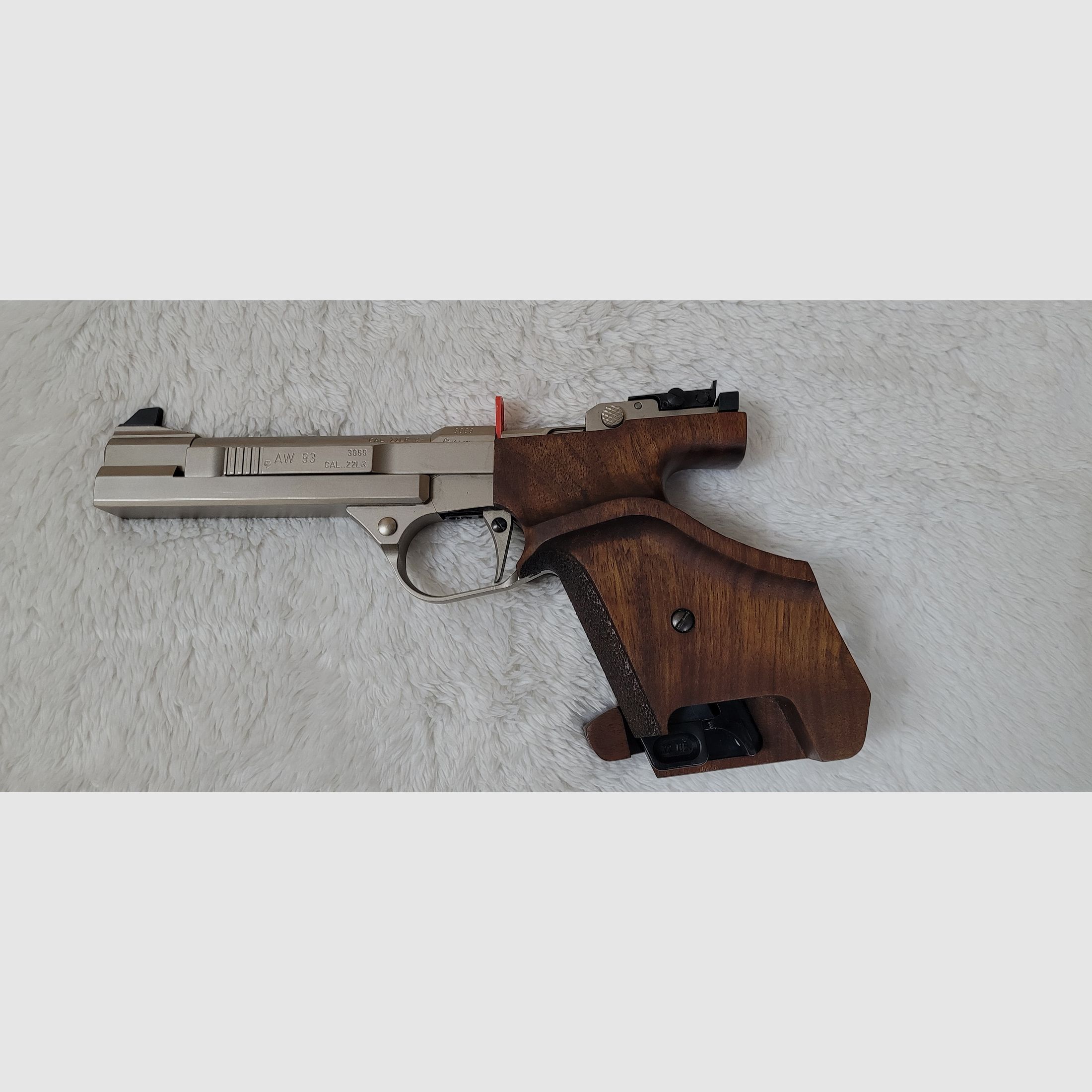 Wegen Hobbyaufgabe mehrere Waffen zu verkaufen