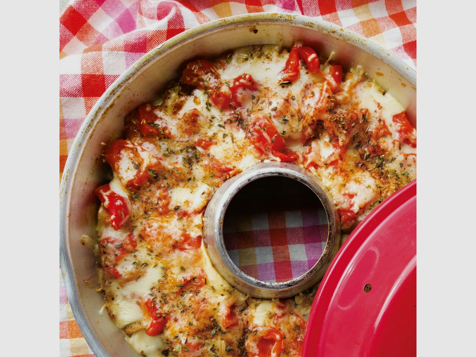 Przepisy One Pot Szybkie i Łatwe – Przepisy na Piekarnik Omnia – Książka Kucharska, zdjęcie 1 z 4