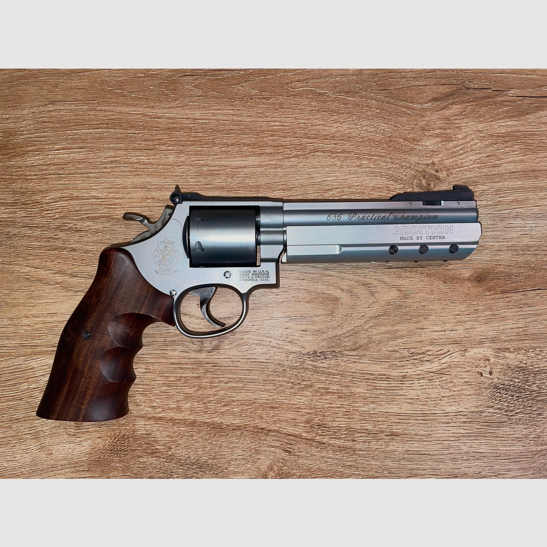 Smith & Wesson 686 Practical Champion