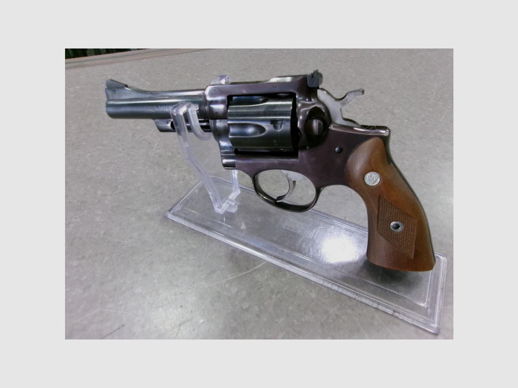 RUGER SECURITY SIC CAL357M używany, zdjęcie 3 z 7